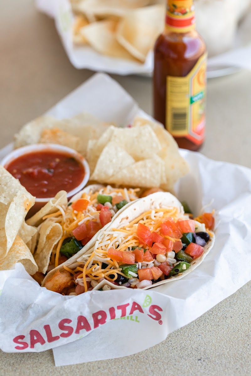 Salsaritas Fresh Mexican Grill image 4