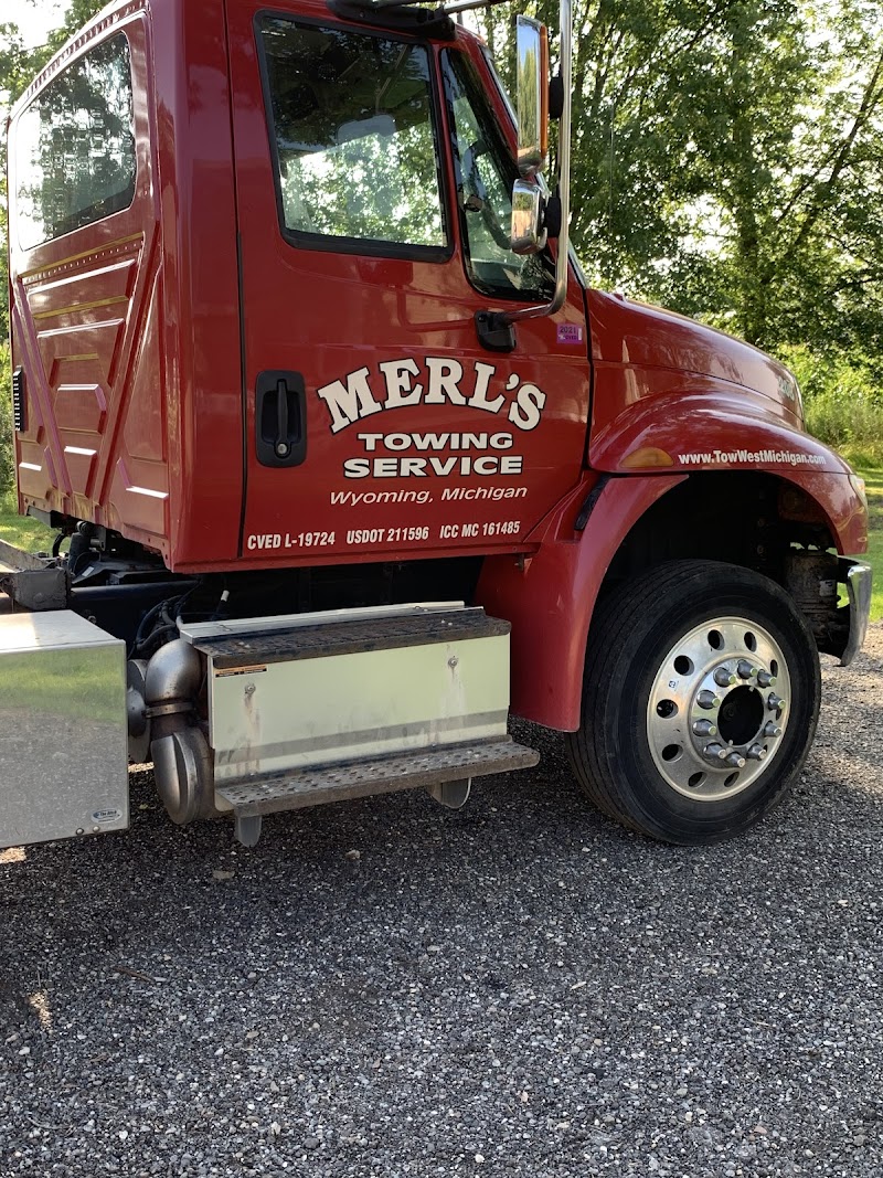 Merls Towing Service image 1
